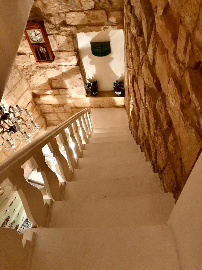 Moi * Birkirkara